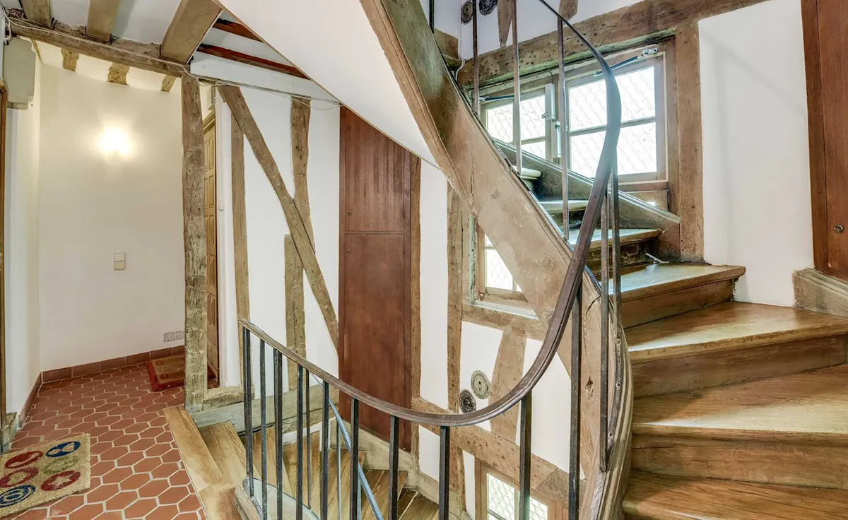 2-Bedroom Apartment in Rue des Fontaines du Temple, Paris (1032728) ROOM