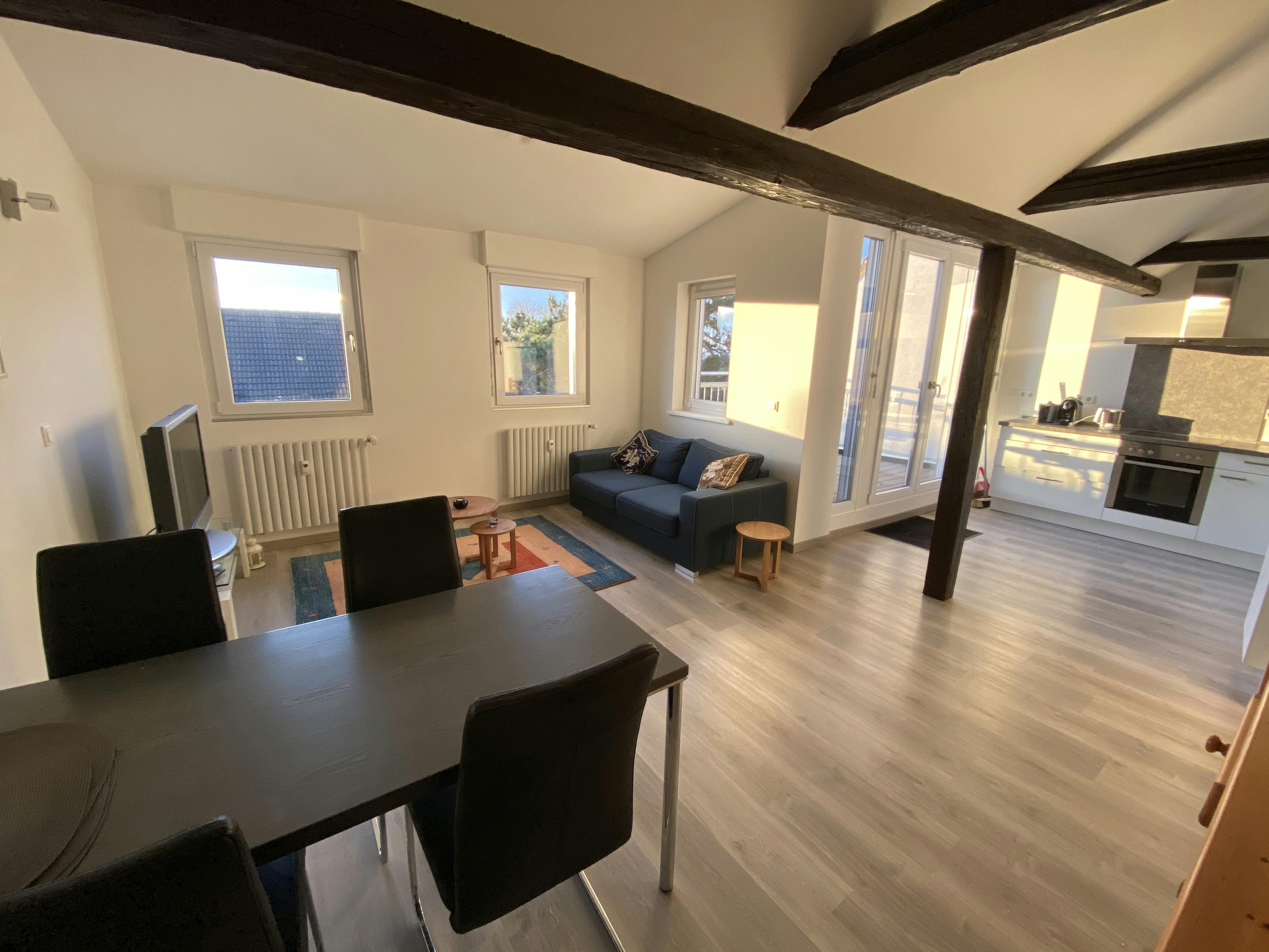 Apartment for rent for €1,590 per month in Darmstadt, Heinheimer Straße
