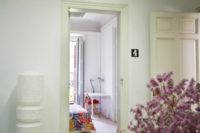 Private room in Calle de las Fuentes, Madrid (1033211) room image 2