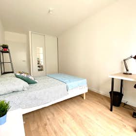 Private room for rent for €840 per month in Clichy, Rue Mozart