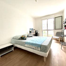 Private room for rent for €880 per month in Clichy, Rue Mozart