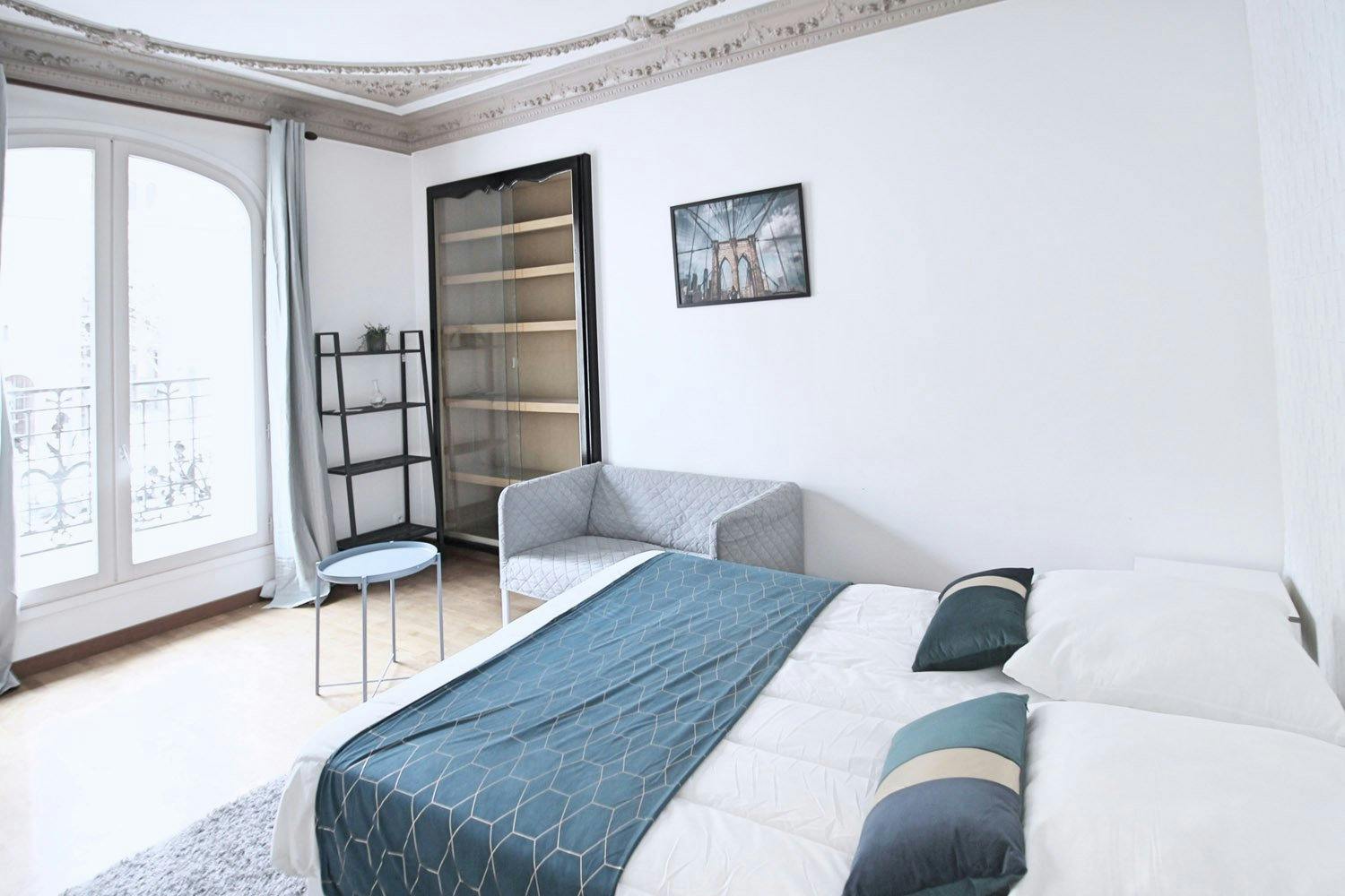 Avenue Daumesnil, Paris preview