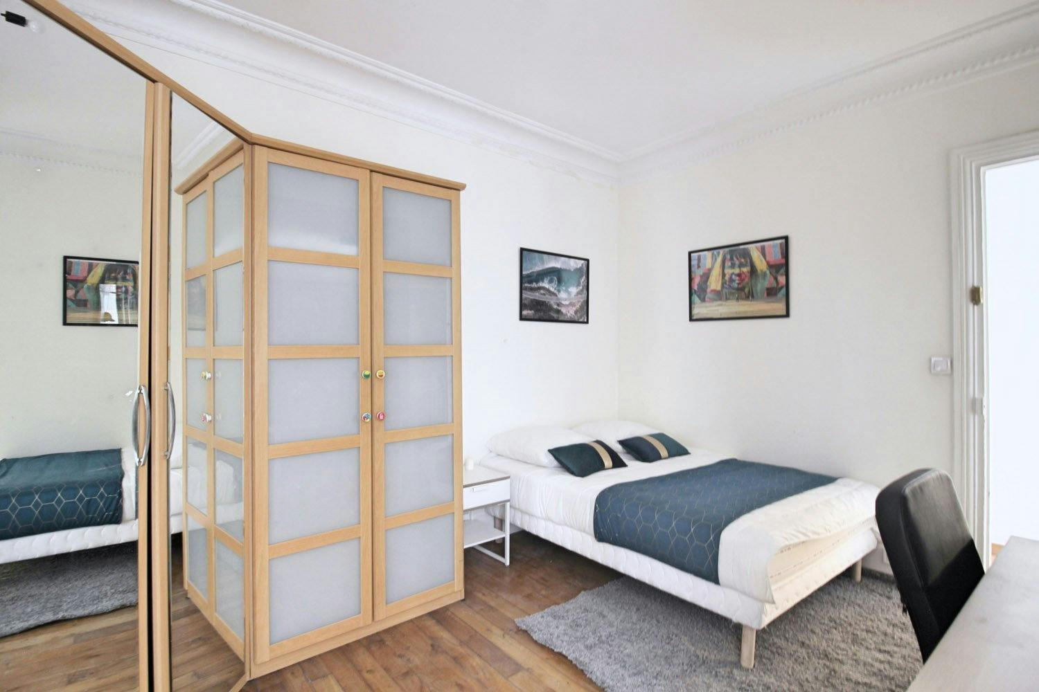 Private room for rent for €970 per month in Paris, Avenue Daumesnil