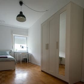 Private room for rent for €450 per month in Ljubljana, Teslova ulica