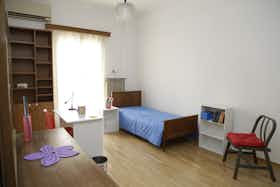 Private room for rent for €360 per month in Athens, Fylis