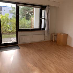Appartement for rent for € 840 per month in Espoo, Maininkitie