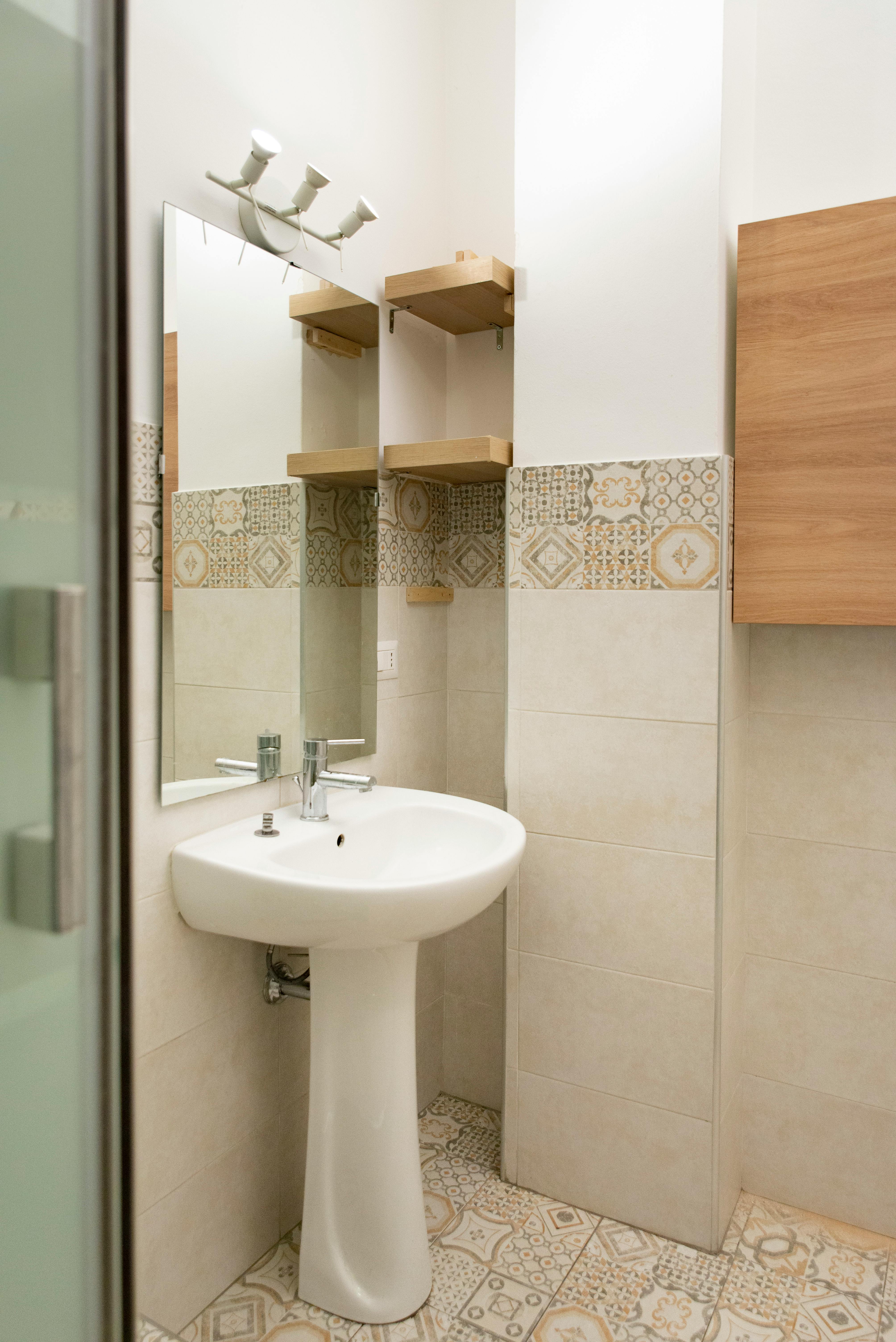 Single room Milano — photo 16