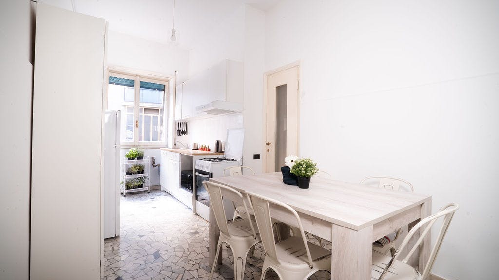 Single room Milano — photo 11