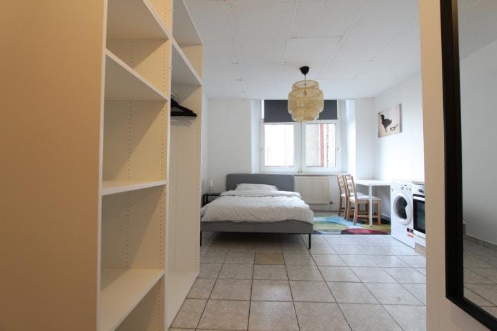 Sechshauser Gürtel, Vienna preview