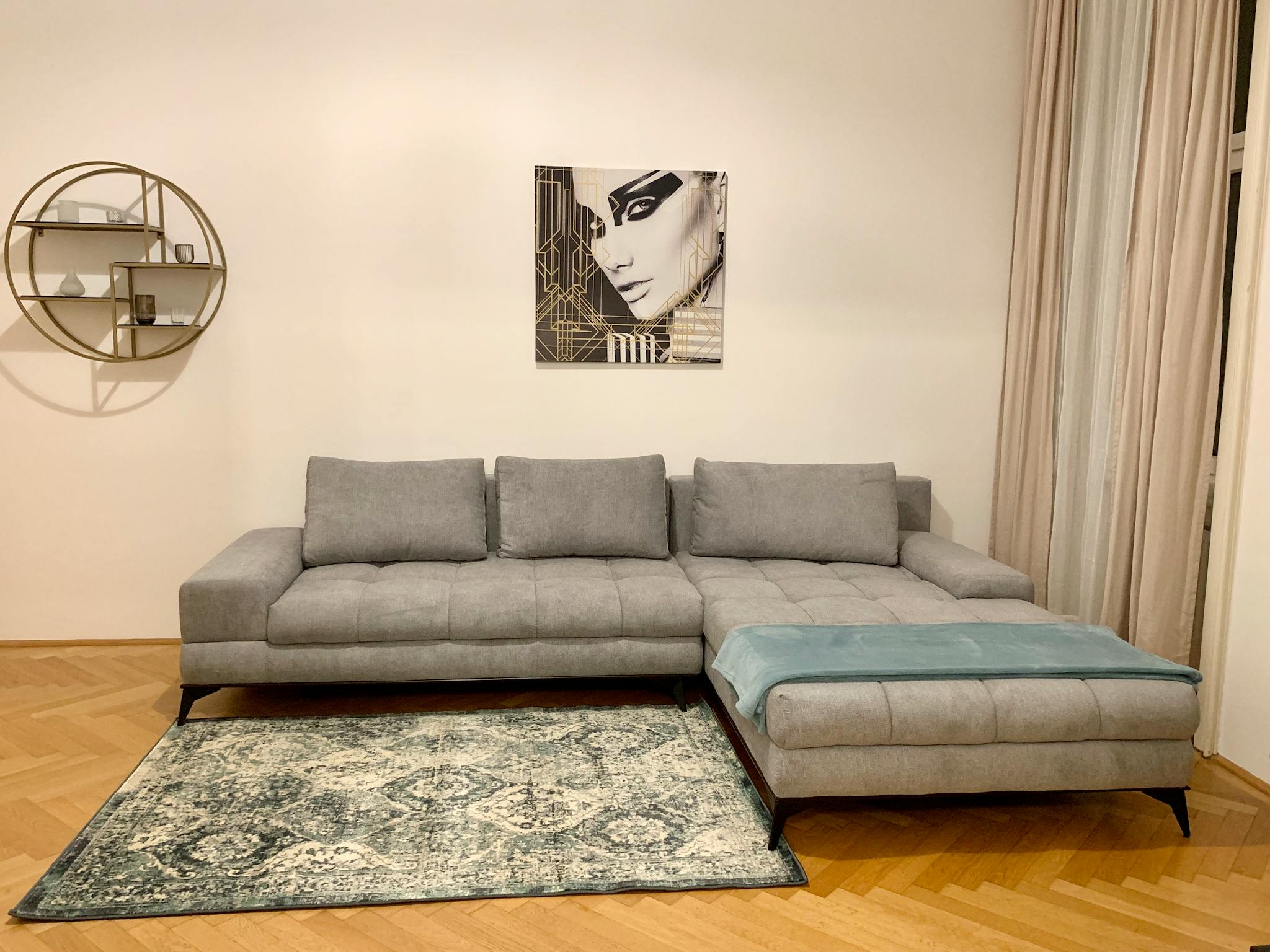 Grünentorgasse, Vienna preview