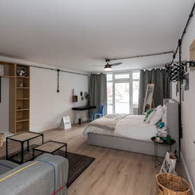 Apartamento for rent for 1795 € per month in Berlin, Leibnizstraße