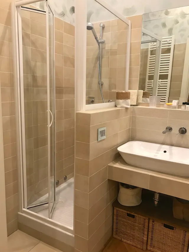 1-Bedroom Apartment in Via di Mezzo, Florence (1037787) room image 130