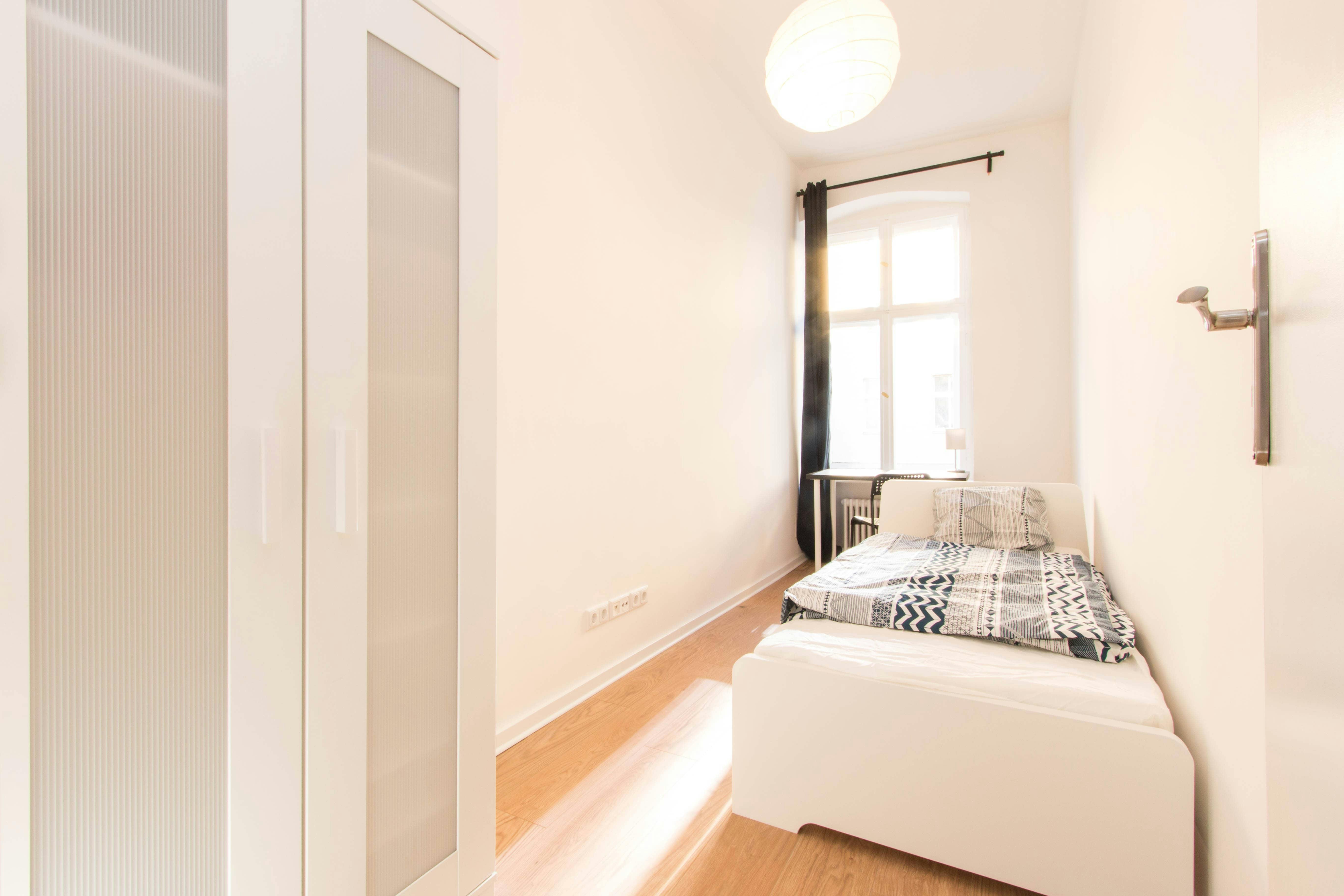 Wrangelstraße, Berlin preview