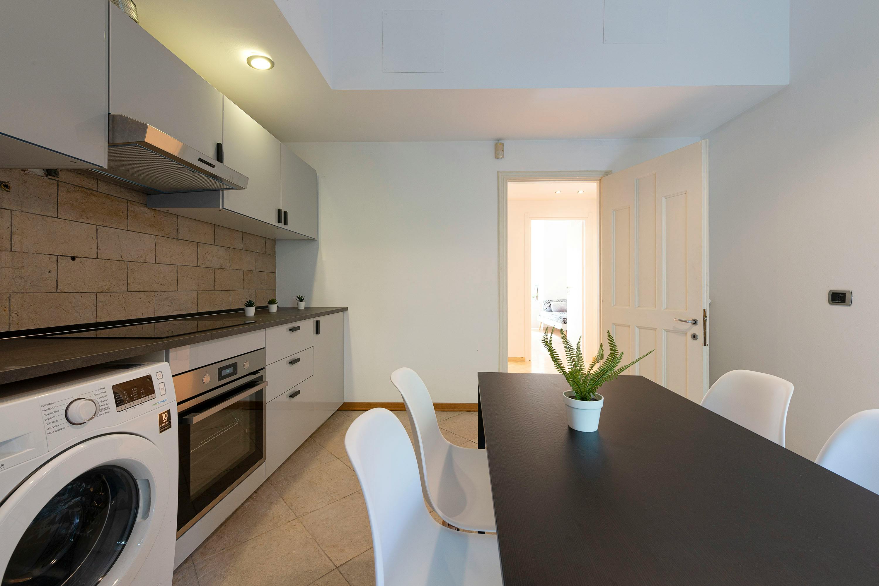 Single room Milano — photo 11