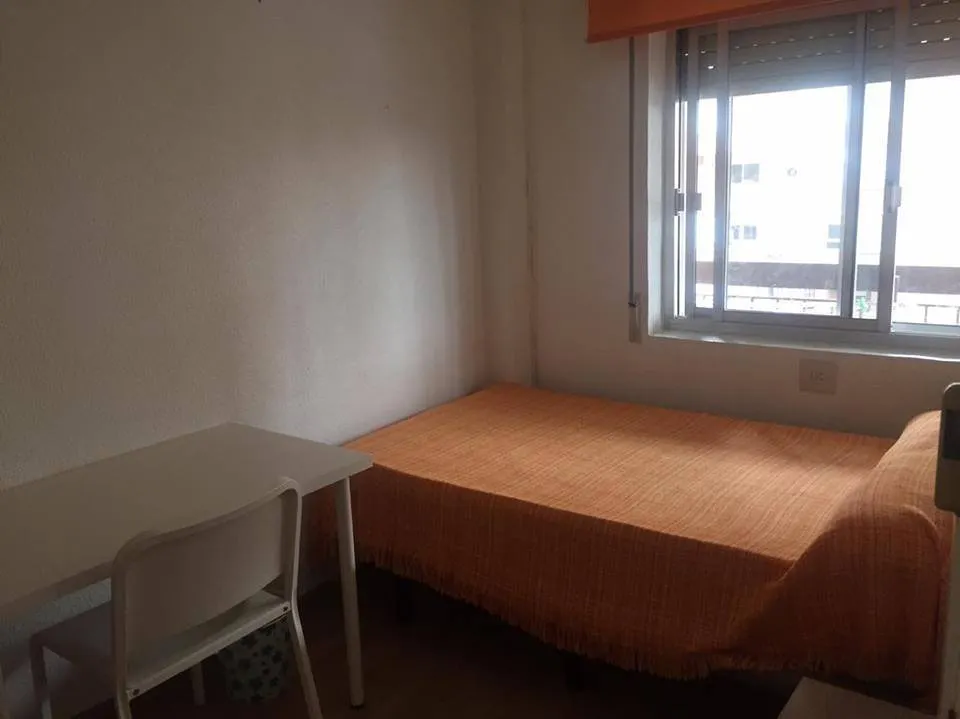 Shared room in Ronda Norte, Murcia (1037999) ROOM 2