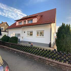 Chambre privée à louer pour 650 €/mois à Böblingen, Goethestraße