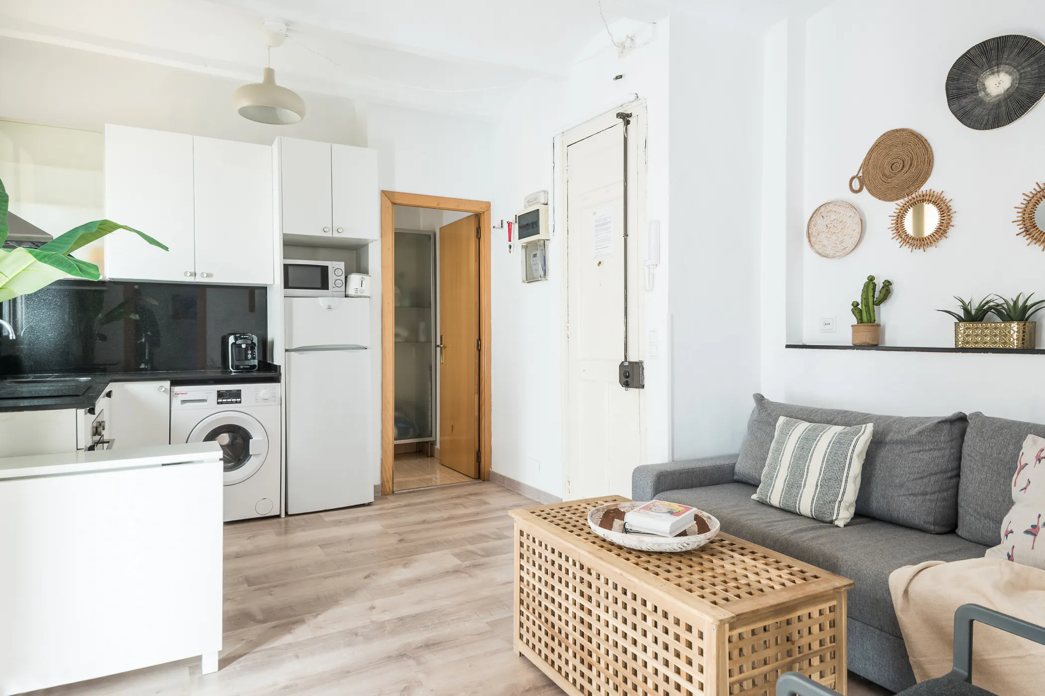 1-Bedroom Apartment in Carrer de Sevilla, Barcelona (1038067) ROOM 3