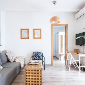 Apartment for rent for €1,500 per month in Barcelona, Carrer de Sevilla