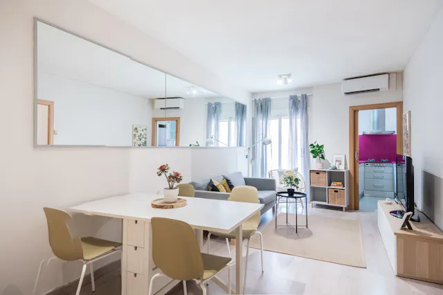 2-Bedroom Apartment in Travessera de Gràcia, Barcelona (1038230) room image 1