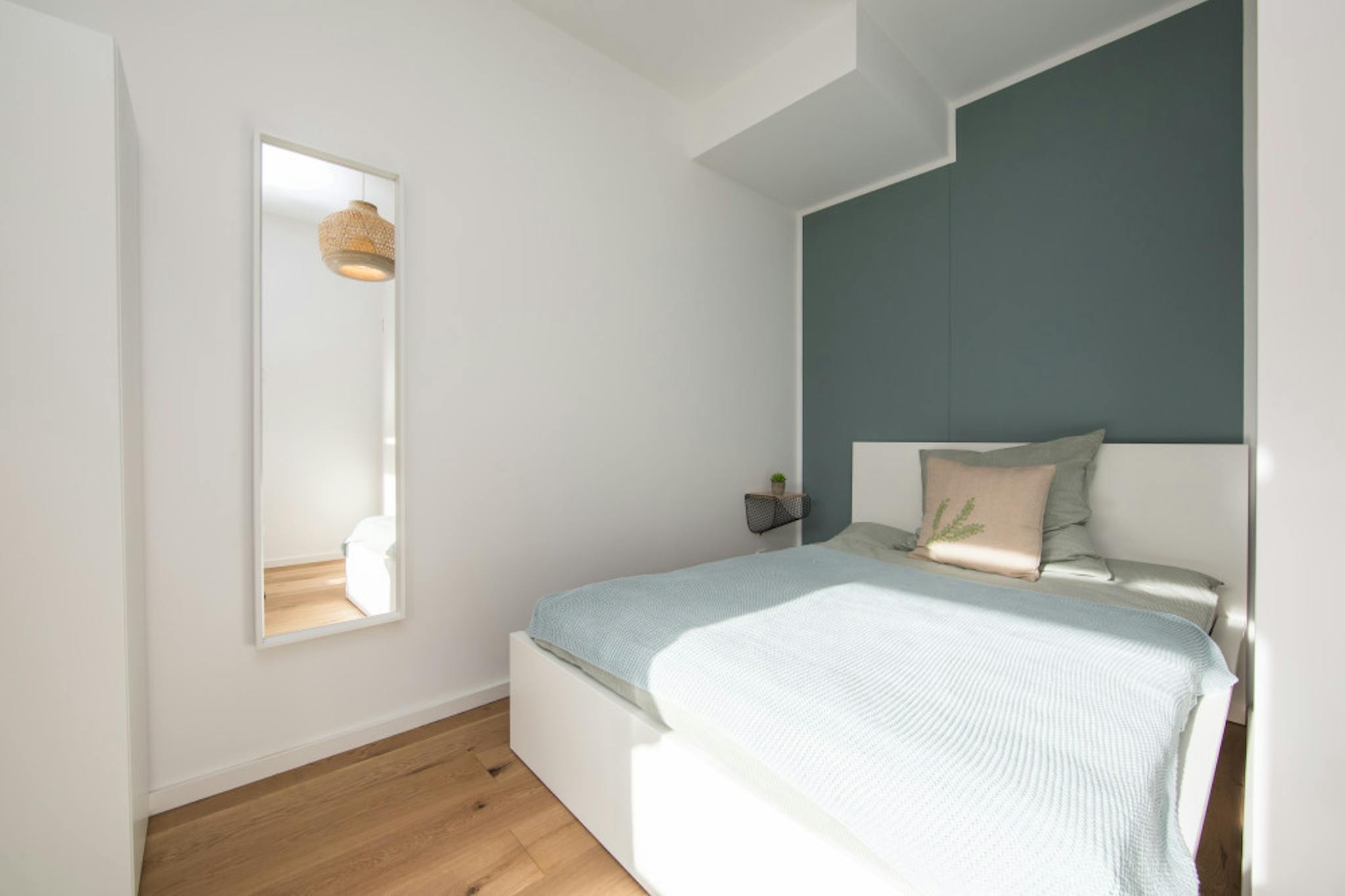 Nazarethkirchstraße, Berlin preview