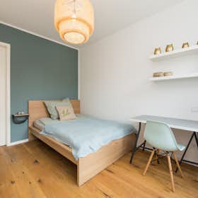 Private room for rent for €720 per month in Berlin, Nazarethkirchstraße