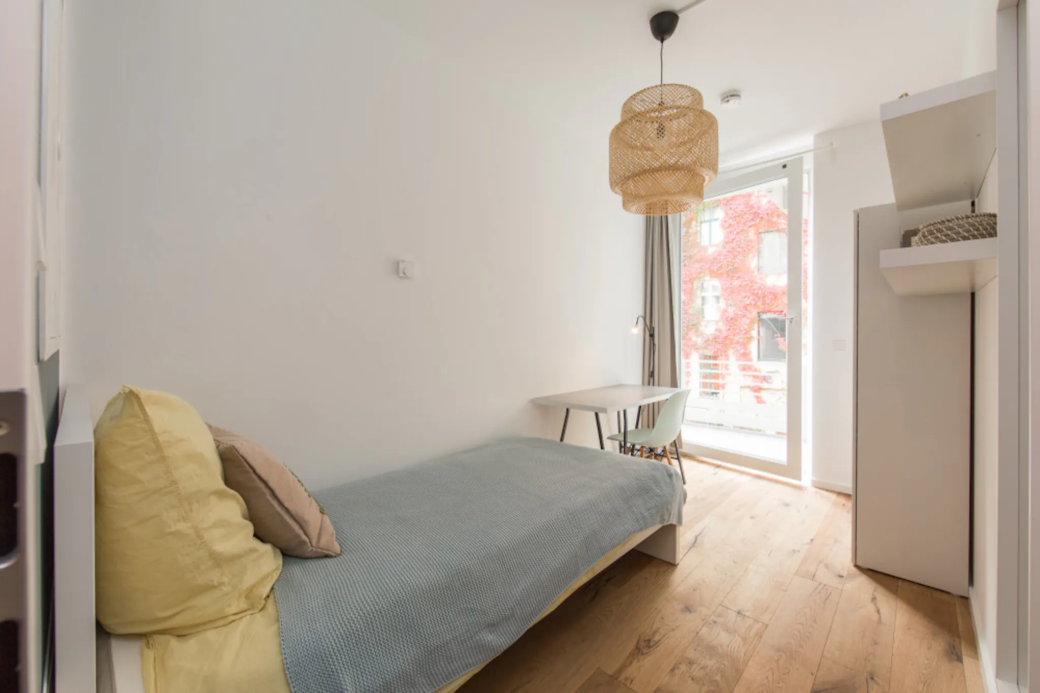 Nazarethkirchstraße, Berlin preview