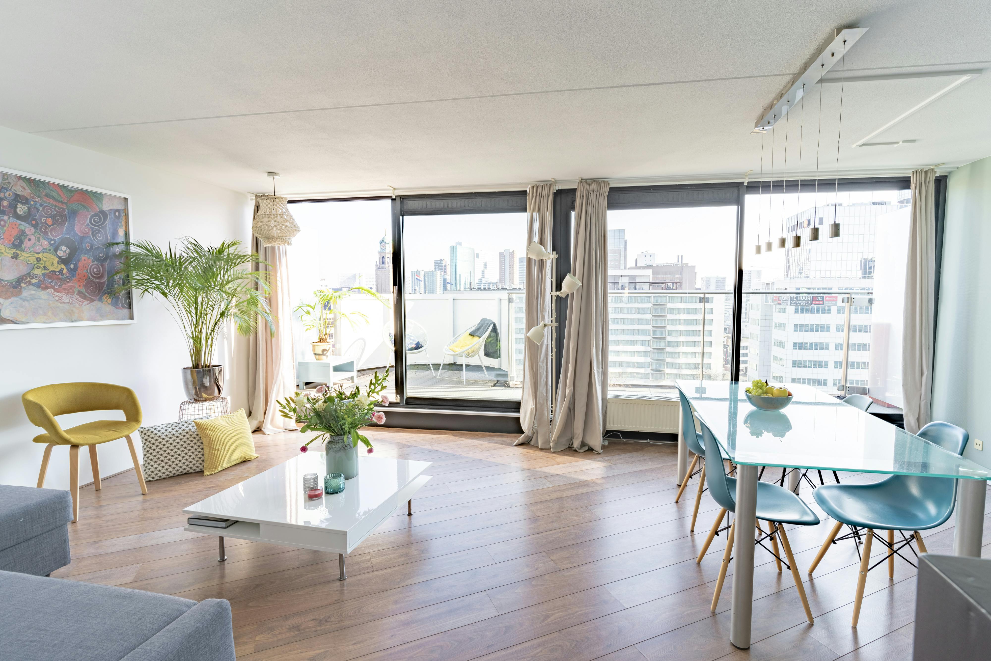 Apartment for rent for €3,450 per month in Rotterdam, Weena