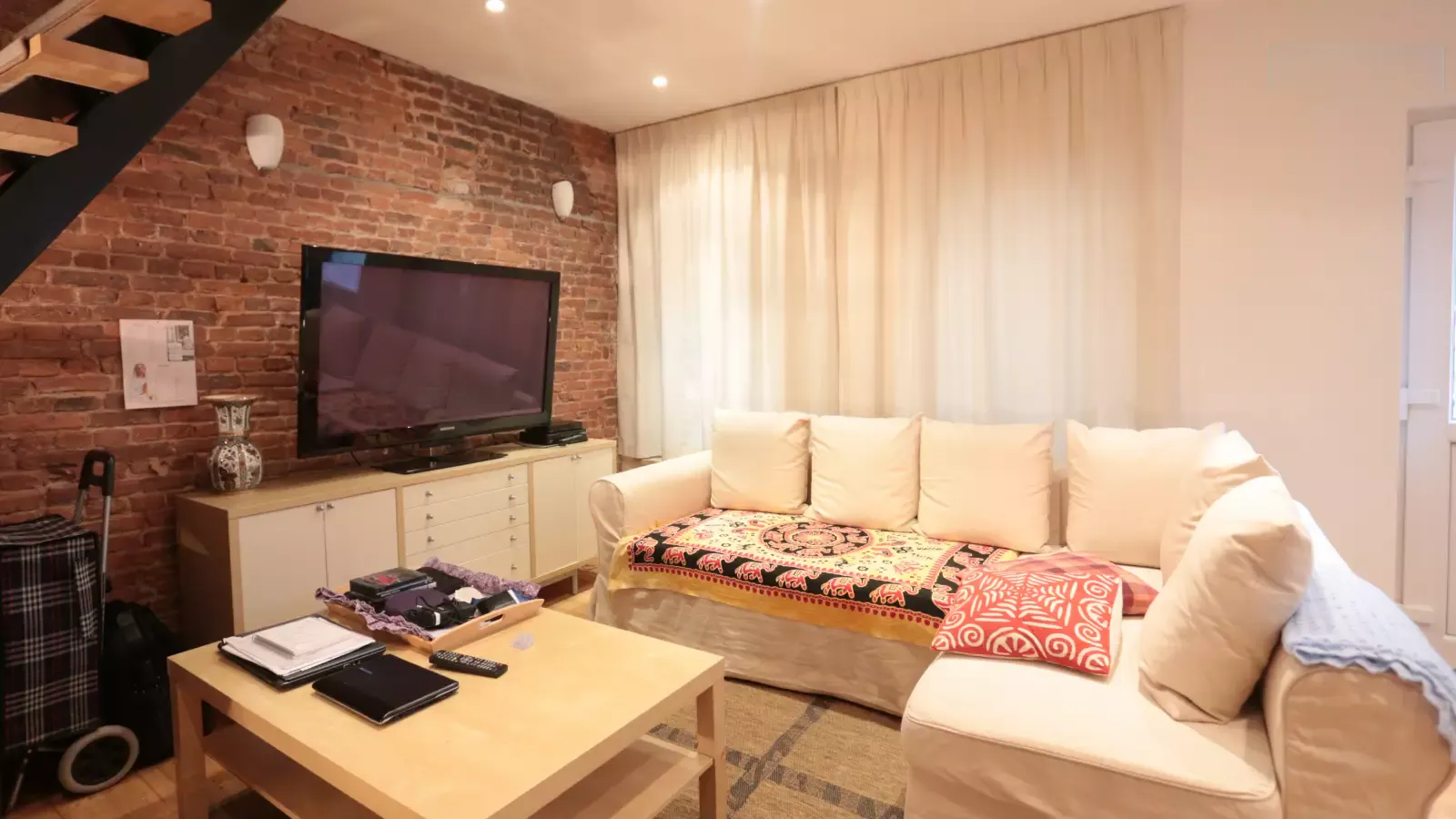 1-Bedroom Apartment in Rue Blaes, Brussels (1039585) ROOM 3