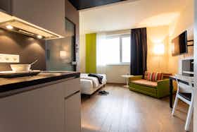 Wohnung zu mieten für 2.070 € pro Monat in Munich, Bunzlauer Platz