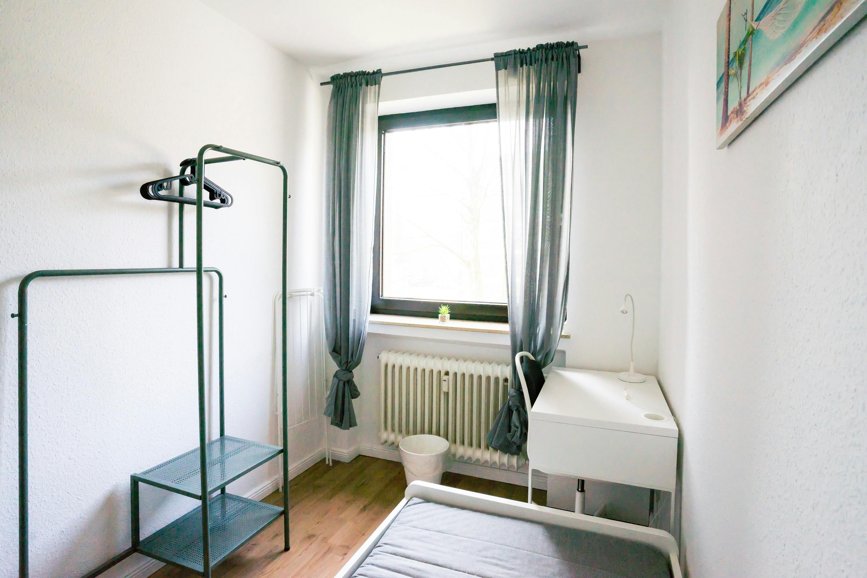 Stanza privata in affitto a 439 € al mese a Düsseldorf, Kölner Landstraße