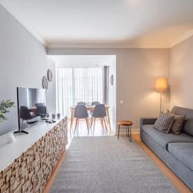 Wohnung for rent for 1.735 € per month in Cascais, Rua de Monte Leite