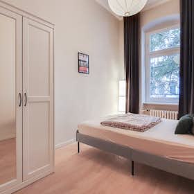 Private room for rent for €730 per month in Berlin, Nürnberger Straße