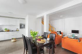 Apartment for rent for CHF 5,064 per month in Zürich, Binzmühlestrasse