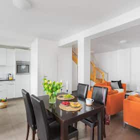 Apartment for rent for CHF 5,072 per month in Zürich, Binzmühlestrasse