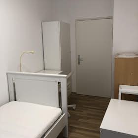 Private room for rent for €500 per month in Vienna, Erdbergstraße