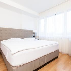 Apartment for rent for CHF 2,651 per month in Zürich, Langstrasse