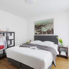 Apartment for rent for CHF 3,400 per month in Kloten, Obstgartenstrasse