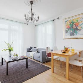 Apartment for rent for €3,067 per month in Zürich, Universitätstrasse