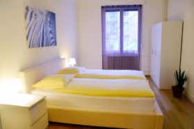 单间公寓 正在以 CHF 2,145 的月租出租，其位于 Basel, Landskronstrasse