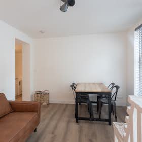 Appartement for rent for 1 100 € per month in Rotterdam, Schiedamseweg