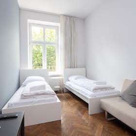 Private room for rent for PLN 1,277 per month in Cracow, ulica Józefa Dietla