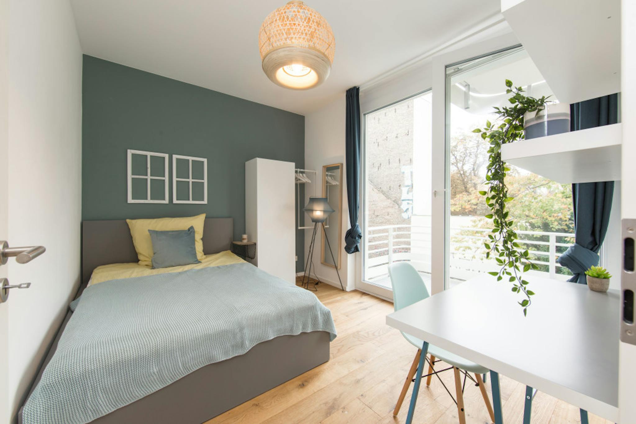 Nazarethkirchstraße, Berlin preview