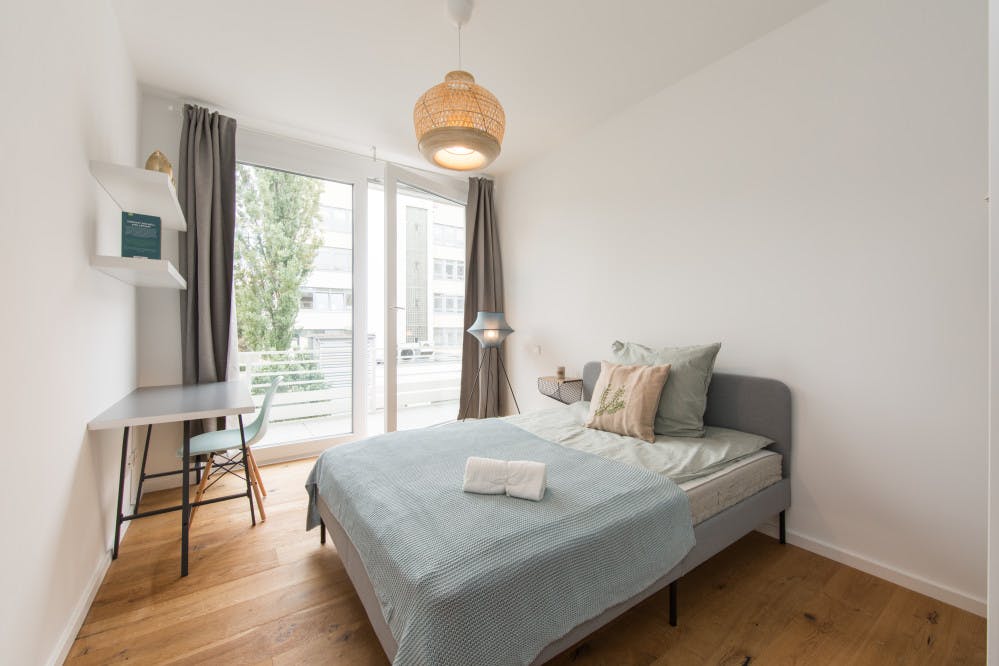 Nazarethkirchstraße, Berlin preview