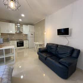 Apartment for rent for €850 per month in Lourinhã, Rua dos Touritas