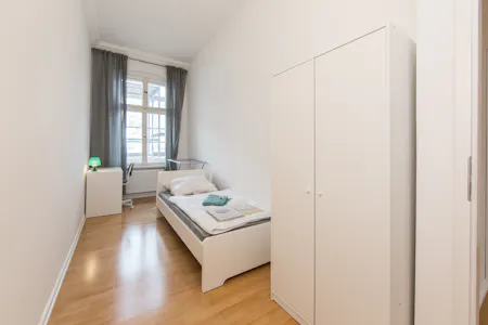 Private room for rent on Kaiser-Friedrich-Straße, Berlin, Berlin