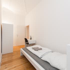Cameră privată de închiriat pentru 665 EUR pe lună în Berlin, Biebricher Straße