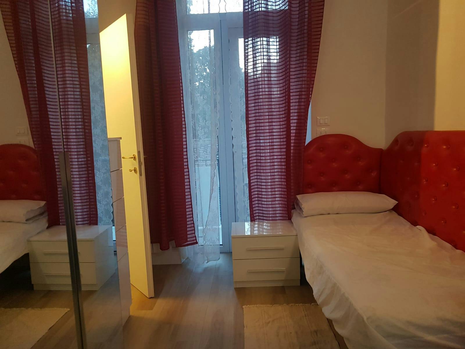 Double room Florence, 1 bed, 18m² — photo 10
