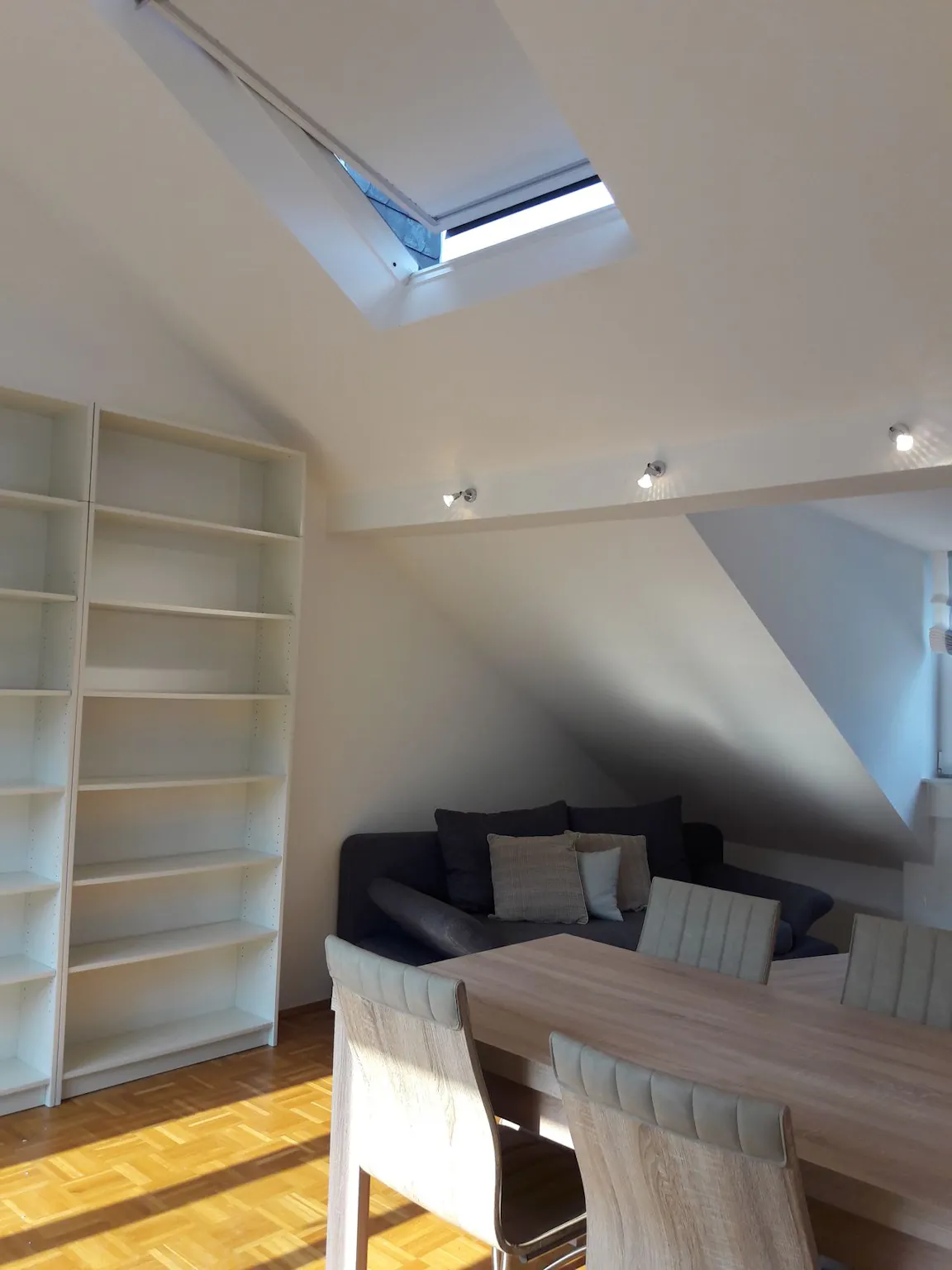1-Bedroom Apartment in Alfonsstraße, Aachen 3
