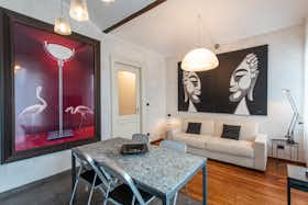Appartement te huur voor € 1.250 per maand in Turin, Via Biella