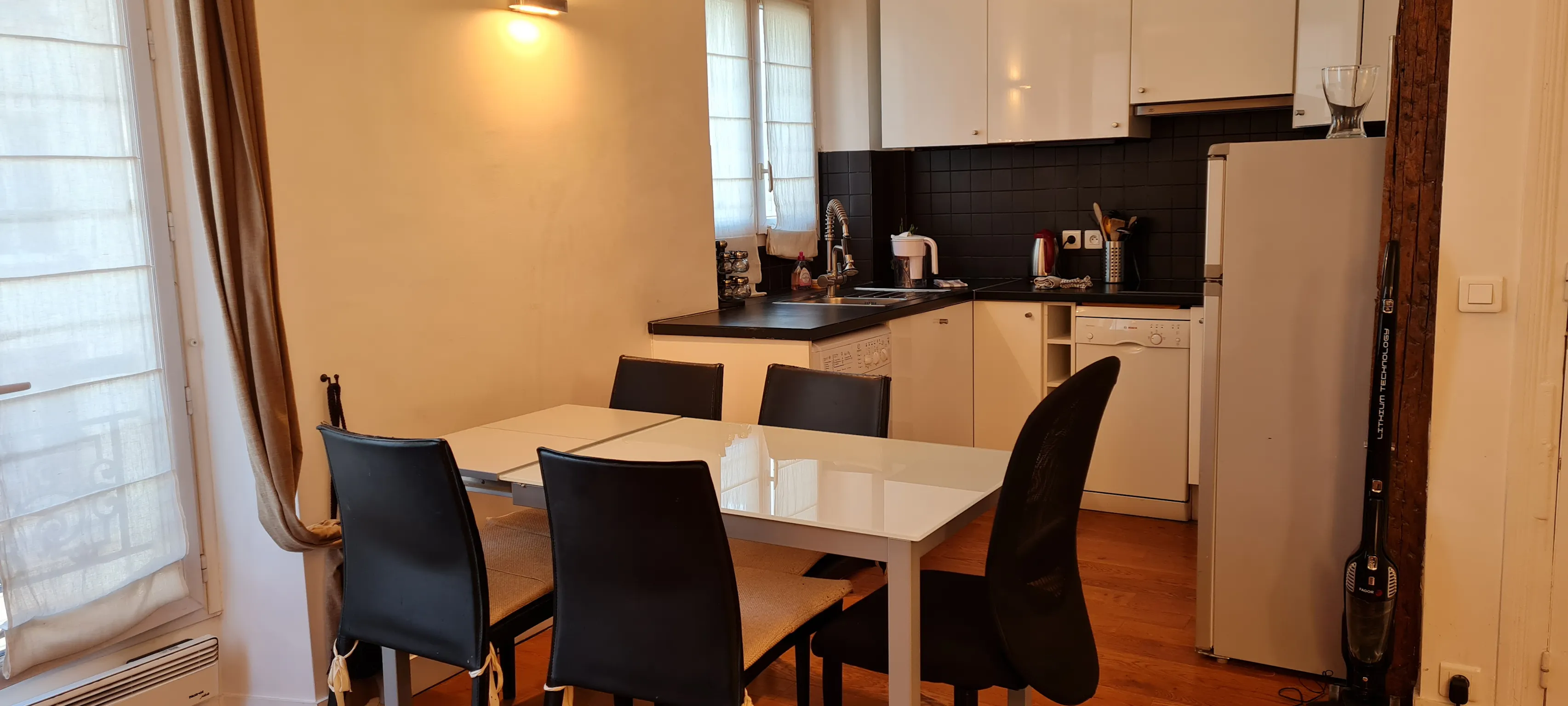 1-Bedroom Apartment in Rue de Grenelle, Paris (1043435) ROOM 4